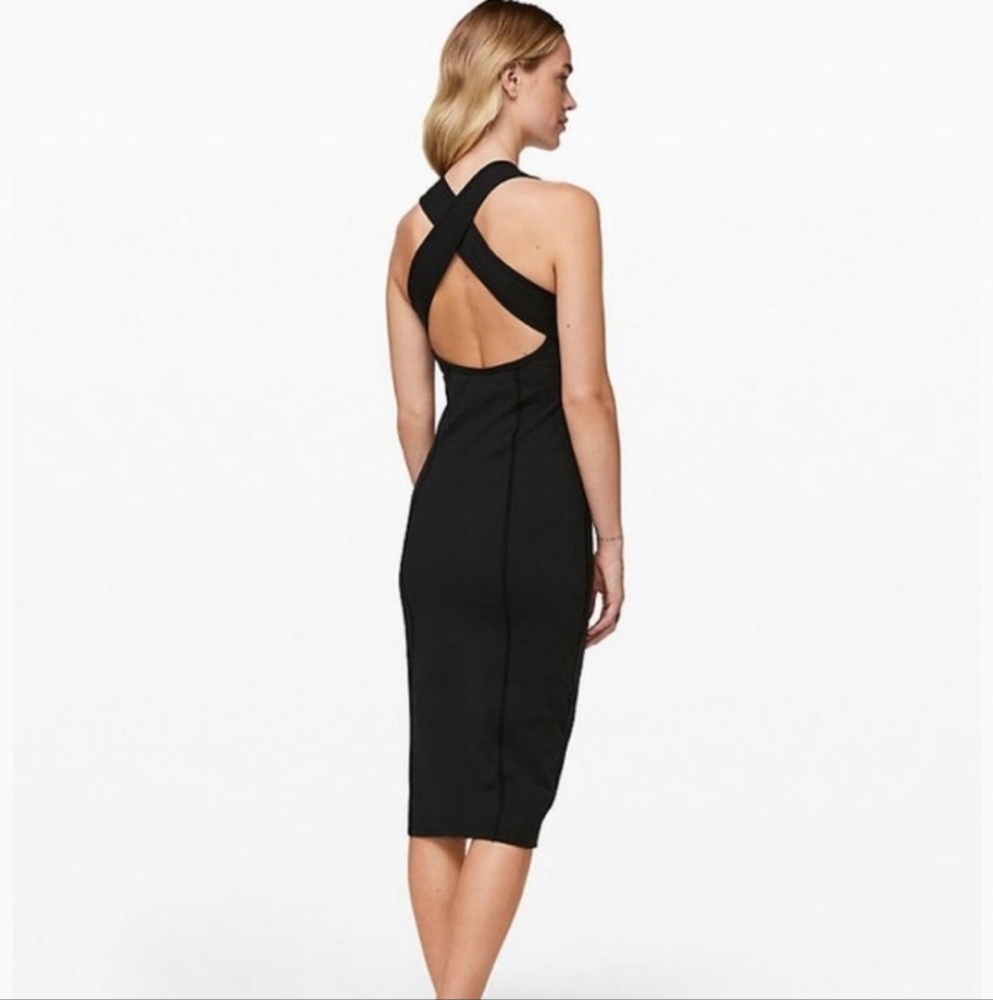 Lululemon Black Picnic Play Dress. Size 8